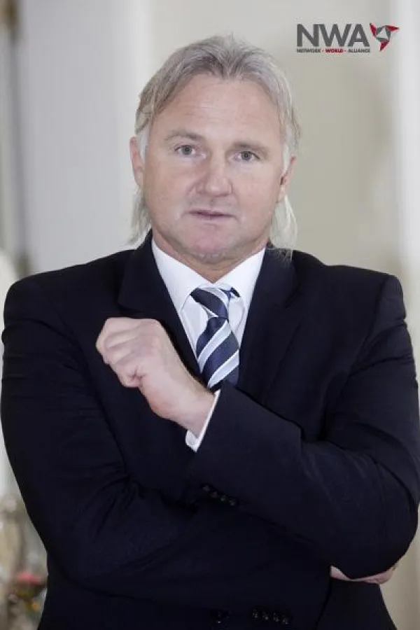 Helmut Spikker wieder zurück im Network Marketing