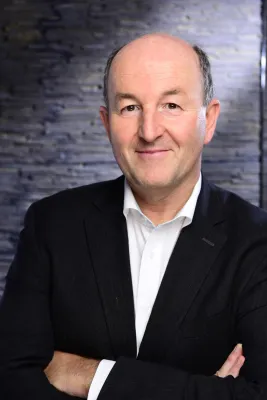 Bild: Secobit GmbH gibt Vertriebspartnerschaft mit KnowBe4 bekannt.