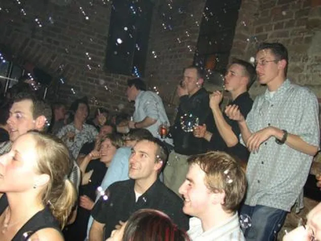 Das Semester startet: Rheinische lädt Studierende und Ehemalige zur Semesteranfangsparty ein Bild: Das Semester startet: Rheinische lädt Studierende und Ehemalige zur Semesteranfangsparty ein