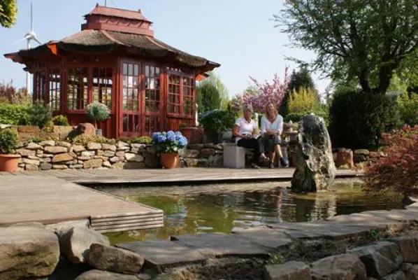 Bild: Holzum feiert mit verkaufsoffenem Sonntag 35-jähriges Bestehen