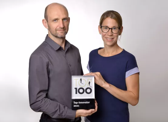 Bild: Titelverteidigung: PROXIA Software AG auch 2021 wieder mit dem TOP 100 Siegel ausgezeichnet