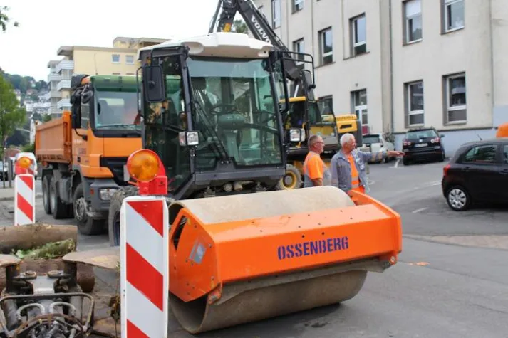 Gegenüber der Stadtklinik entstehen neue Parkplätze Bild: Gegenüber der Stadtklinik entstehen neue Parkplätze