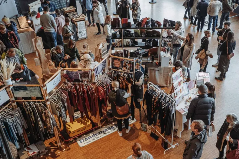 Bild: Finde dein neues Lieblingsstück: Der Kunst- und Designmarkt ist wieder in Konstanz!