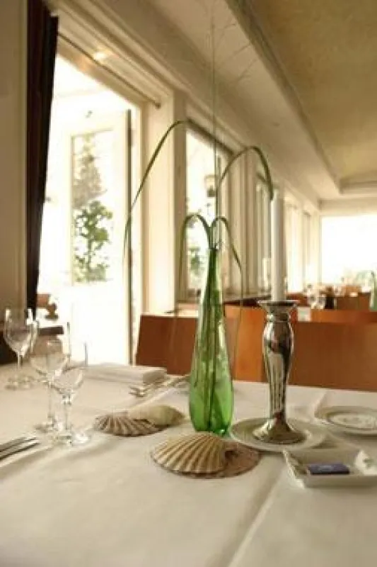 Restaurant \