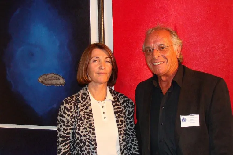 Bild: Internationale Kunst in renommiertem Ambiente - Künstler Theo Hues trifft Marina Picasso