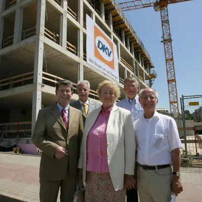 DKV Euro Service feiert Richtfest – Baufortschritt perfekt im Plan Bild: DKV Euro Service feiert Richtfest – Baufortschritt perfekt im Plan