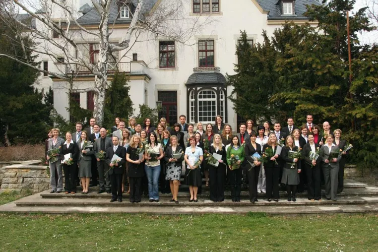 Bild: Feierliche Übergabe der Abschlussurkunden auf dem Campus der Hochschule Harz am Standort Wernigerode