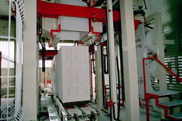 Neue Verpackungslinie für Porenbetonblöcke Bild: Neue Verpackungslinie für Porenbetonblöcke