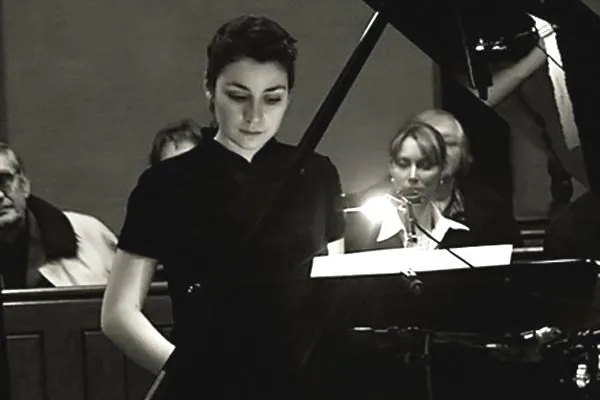 Bild: "Brunch Classics" mit der Konzertpianistin Marina Baranova im Kanapee, Hannover