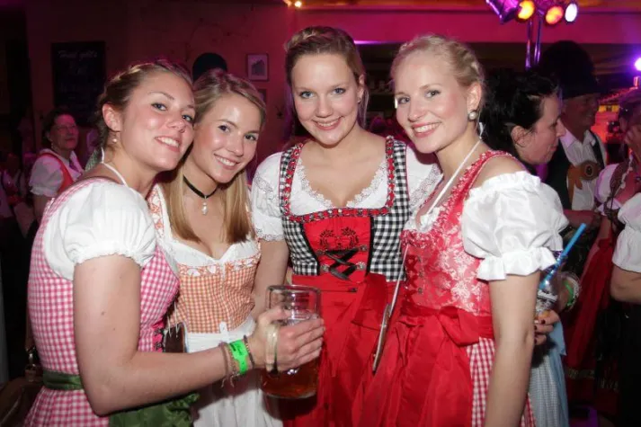 Bild: Tradition traf Trend bei der 4. Nürnberger Trachten-Nacht