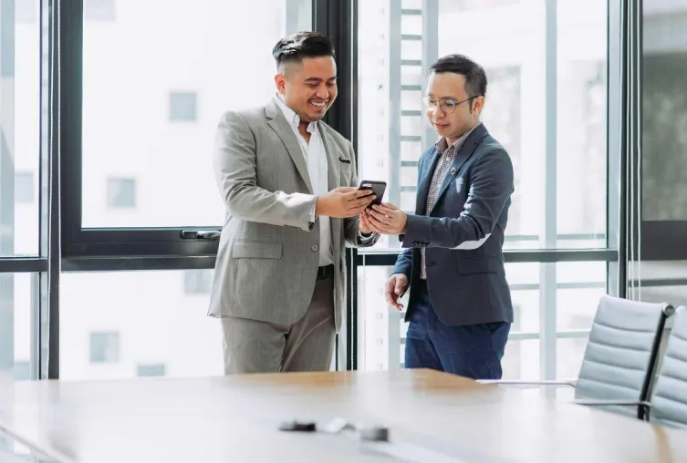 Bild: HR-Webinar von projekt0708 und SAP Concur: Geschäftsreisen nachhaltiger durch Digitalisierung