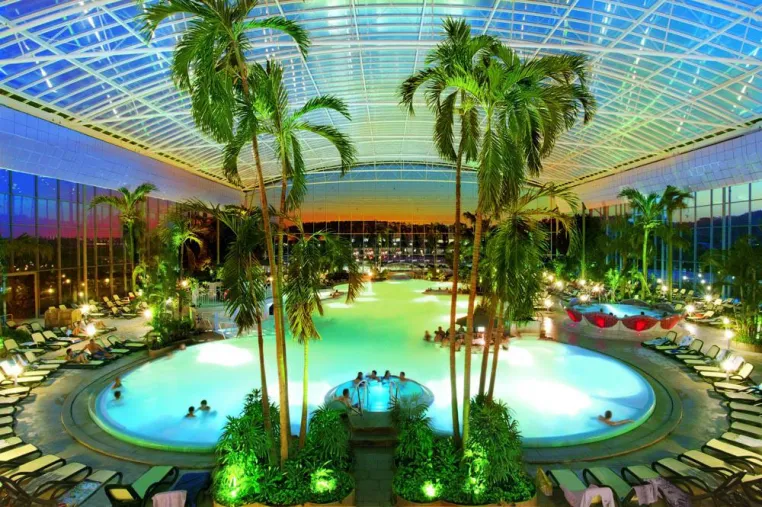 EZB und THERME Bad Wörishofen stellen neue Zahlungsmittel vor Bild: EZB und THERME Bad Wörishofen stellen neue Zahlungsmittel vor