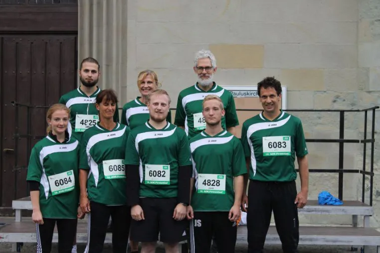 Laufen für das Betriebsklima - SRH Hochschule Hamm beim AOK-Lauf Bild: Laufen für das Betriebsklima - SRH Hochschule Hamm beim AOK-Lauf