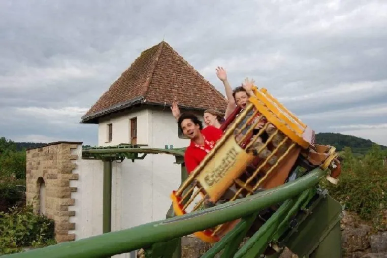 EiszeitQuell und Hit-Radio ANTENNE 1 machen Kinderträume wahr - Tripsdrill exklusiv für Florian Bild: EiszeitQuell und Hit-Radio ANTENNE 1 machen Kinderträume wahr - Tripsdrill exklusiv für Florian
