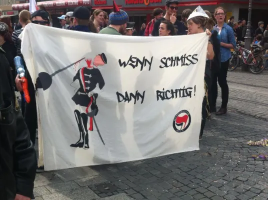 Bild: Aktiv gegen Extremismus – auch von links