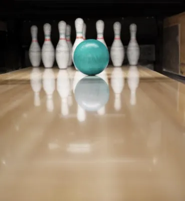 E-Plus Bowling: Täglich Kegel abräumen und Chance auf tolle Preise nutzen Bild: E-Plus Bowling: Täglich Kegel abräumen und Chance auf tolle Preise nutzen