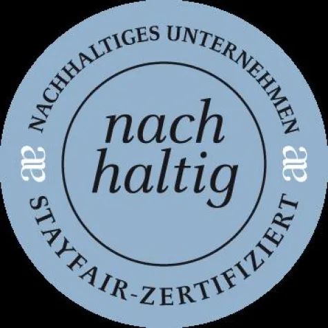 Bild: Kooperation für Nachhaltigkeit und Materialehrlichkeit bei Möbeln