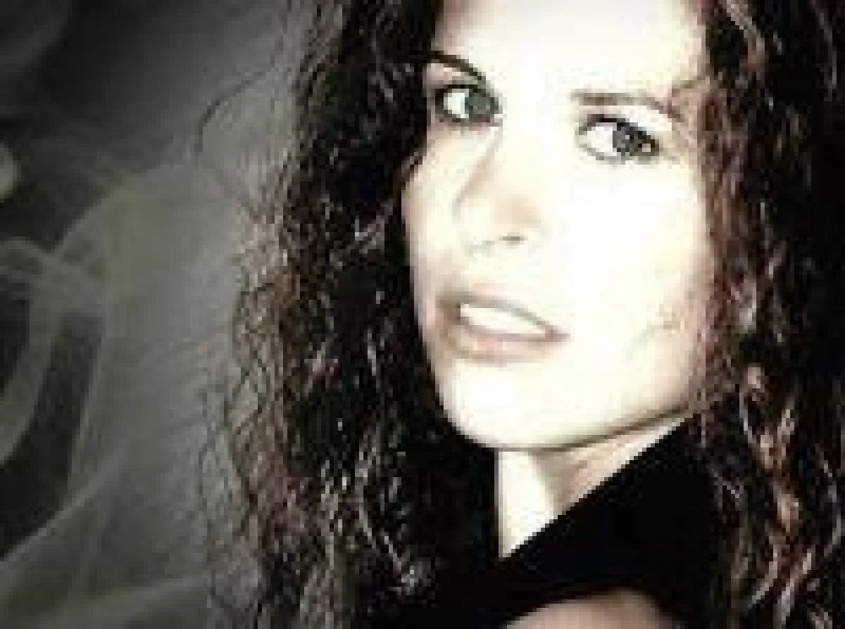 Sängerin Steffi Mira