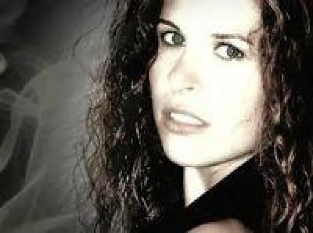 Die Hochzeitssängerin Steffi Mira auf der Hochzeitsmesse Ewig Dein. Bild: Die Hochzeitssängerin Steffi Mira auf der Hochzeitsmesse Ewig Dein.