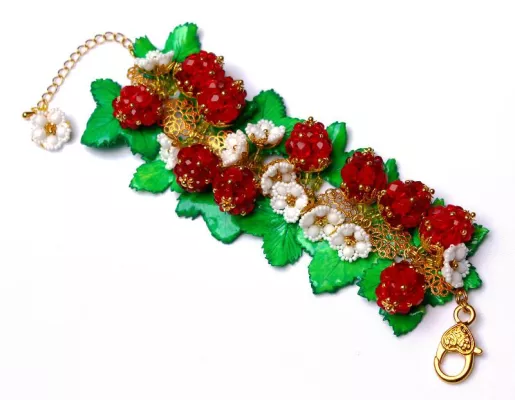 Bild: Im Schatten der Sommerwälder