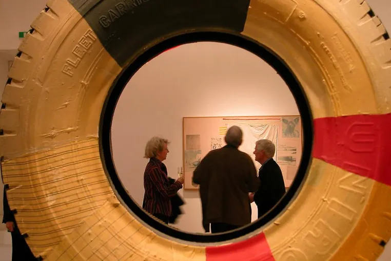 Bild: Neu auf VernissageTV: Robert Rauschenberg, Richard Tuttle, Tacita Dean und die ArchitectureTalks Luzern 2006