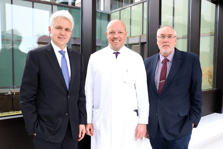 Bild: Priv. Doz. Dr. Max Meyer-Marcotty startete im April