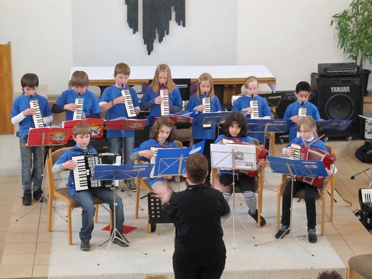 Stolz präsentierte sich am 3. April in der Thomaskirche das neu gegründete Schüler-Orchester seinem Publikum