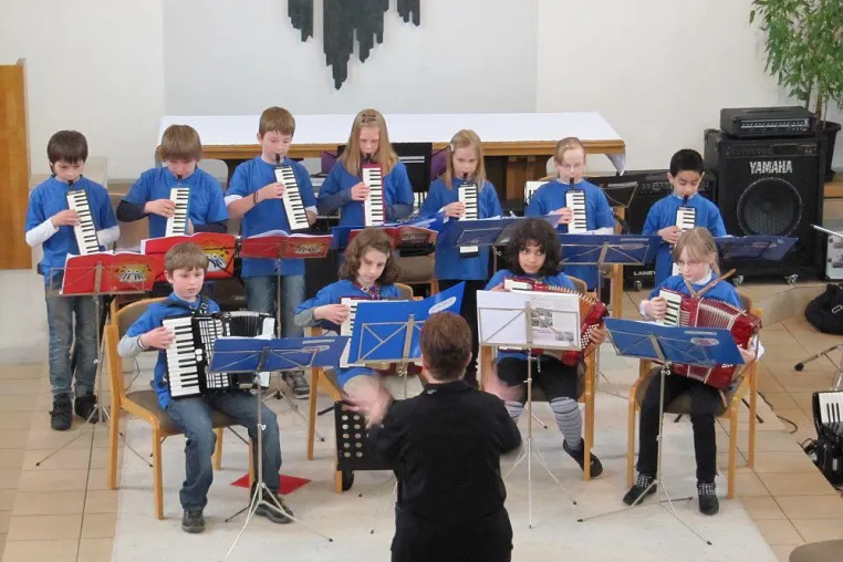 Bild: Neue Anfängerkurse für Melodica und Akkordeon ab Juni 2011