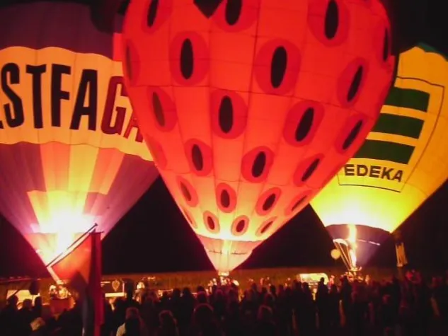Bild: Mehr als heiße Luft  - Wupperballon ist Veranstalter auf dem NRW-Tag 2008