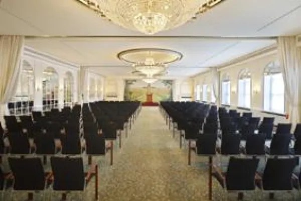 Bild: Kempinski Hotel Bristol Berlin: jetzt zertifiziert als „kodexkonformes Hotel“ der Pharmaindustrie