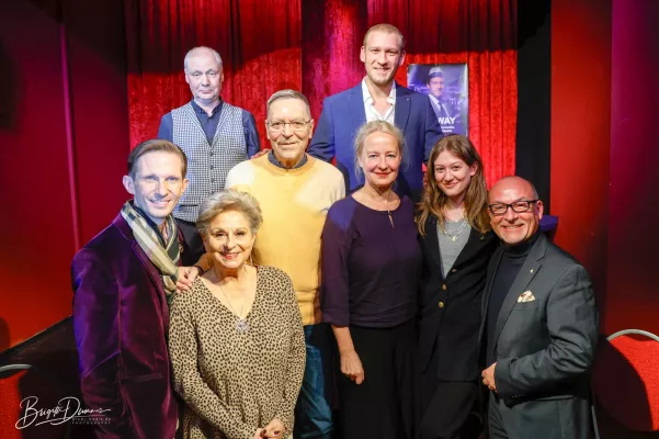 Großes Theater auf kleiner Bühne: Neues Programm für das „Theater am Frankfurter Tor“ vorgestellt Bild: Großes Theater auf kleiner Bühne: Neues Programm für das „Theater am Frankfurter Tor“ vorgestellt
