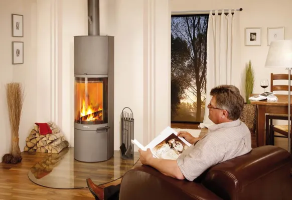 Bild: Drooff Kaminöfen: Die schönen Seiten des Winters - Kaminöfen mit Speicher-Block liefern stundenlang Wärme