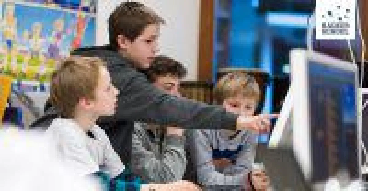 Die Kinder sind Feuer und Flamme, wenn sie ihre eigenen kleinen 