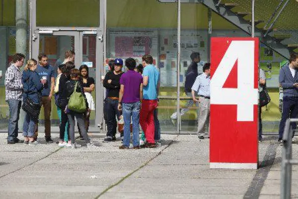 Jungs in die Soziale Arbeit: Boys Day an der FH Frankfurt soll Interesse für soziale Berufe wecken Bild: Jungs in die Soziale Arbeit: Boys Day an der FH Frankfurt soll Interesse für soziale Berufe wecken
