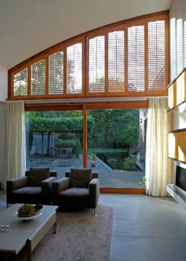 Shutters: Maßgeschneiderte Lösungen für Spezialfenster Bild: Shutters: Maßgeschneiderte Lösungen für Spezialfenster