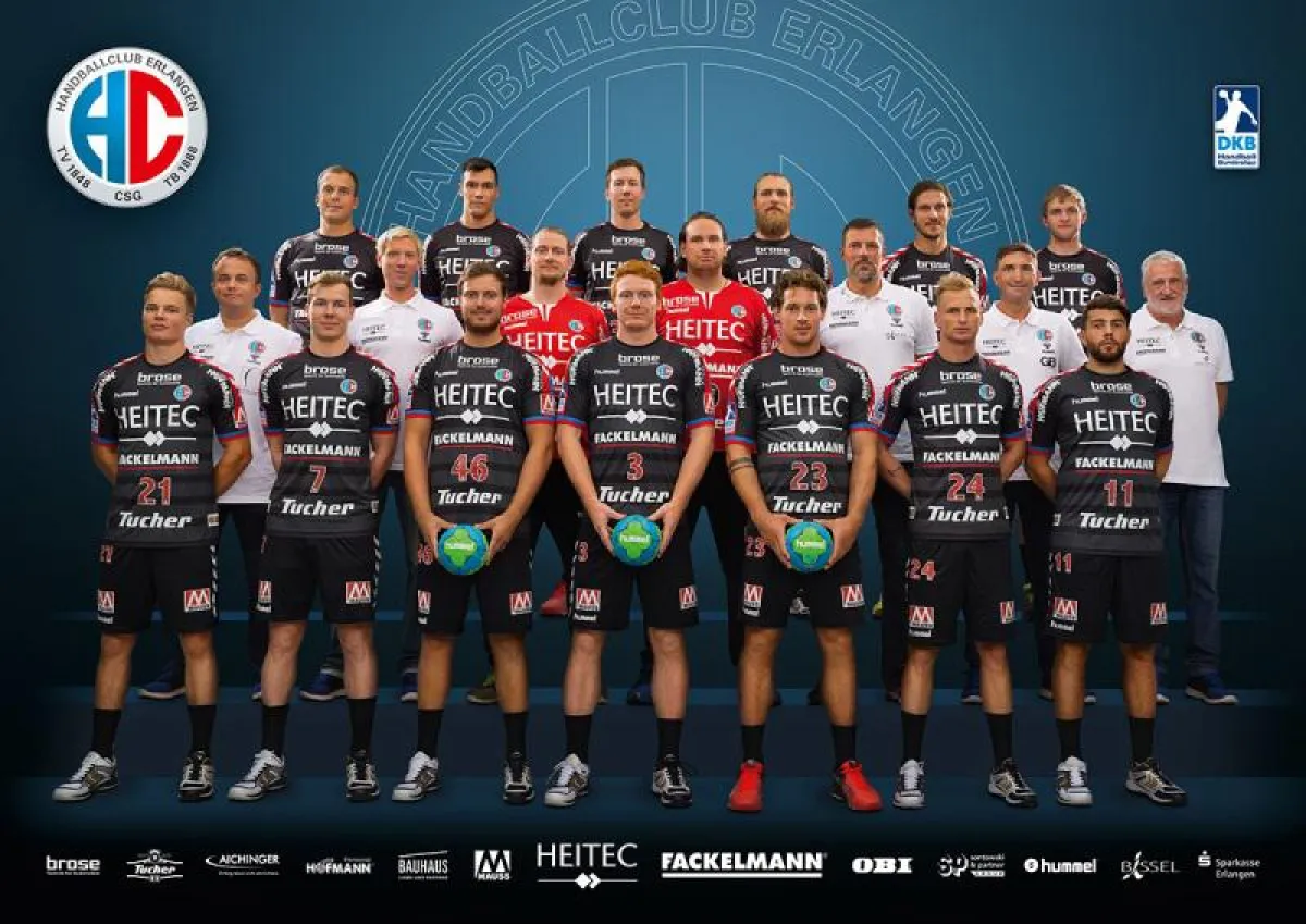 (Foto: hl-studios, Erlangen): HC Erlangen - 1. DKB Handball-Bundesliga: Mannschaftsfoto 2016/2017