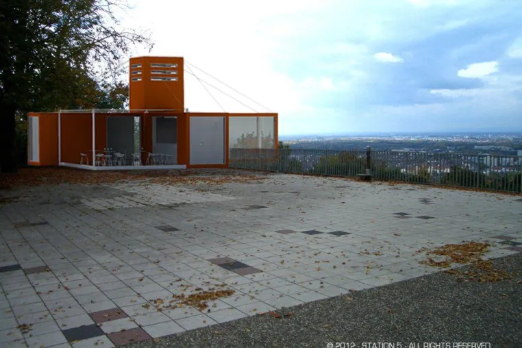 Bild: Eine SKY BAR über Karlsruhe