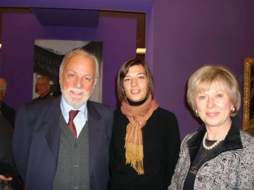 Begeistert von der gelungenen Vernissage: Der Meraner Sammler Siegfried Unterberger, Barbara Götsch und die Schweinfurter Oberbürgermeisterin Gudrun Grieser (v.l.n.r.)
