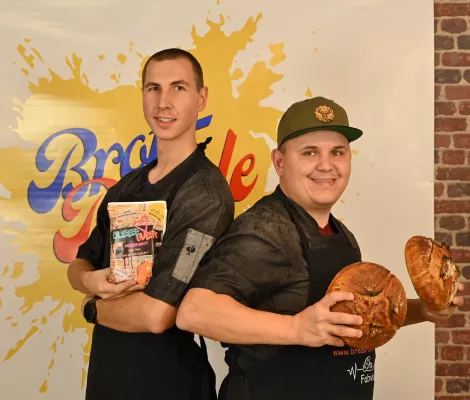 Bild: Brot backen ohne Kneten? Im Schwarzwald werden köstliche Brotbackmischungen in höchster Qualität entwickelt.