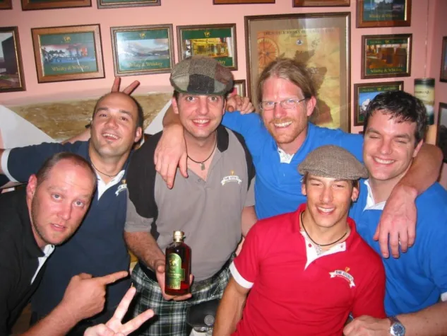 Bild: „The Stouts“ zu Gast bei Smallest Whisky Bar on earth