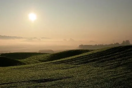 Bild: Golfen mit Weitblick - Der umweltgerechte Golfpark von Bad Birnbach