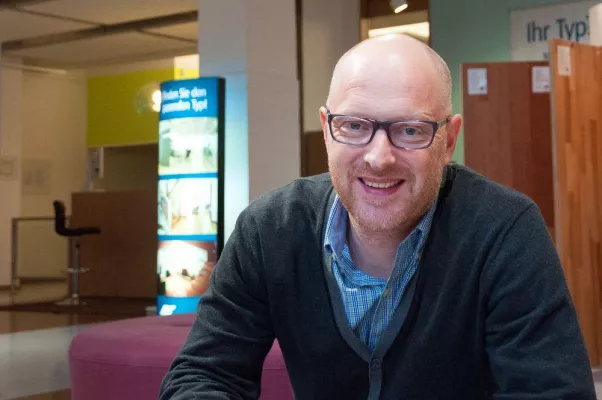 Bild: Multichannel-Händler Parkett Direkt GmbH setzt auf innovatie E-Commerce Software pixi*