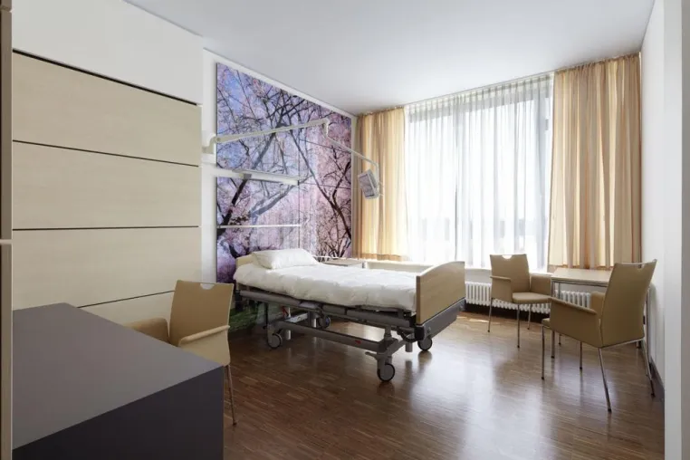 Bild: Schwarzwald-Baar Klinikum nimmt Vorreiterrolle ein / Im Trend: Hotelcharakter statt Krankenhausatmosphäre