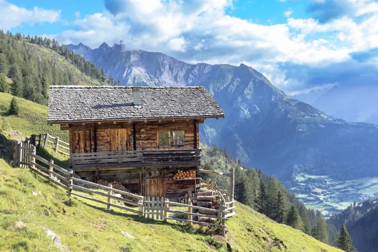 Bild: Urlaub in unsicheren Zeiten: Berghütten bieten krisensichere Auszeit in der Natur