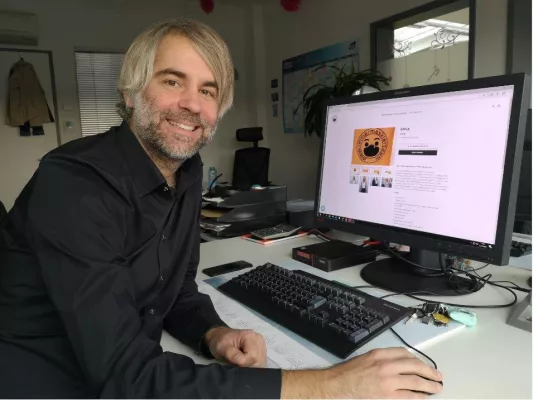 Bild: immermaskiert.com launcht Schlüsselanhänger mit Communitymaske – Teilerlös geht an Kampagne Spenden für Corona