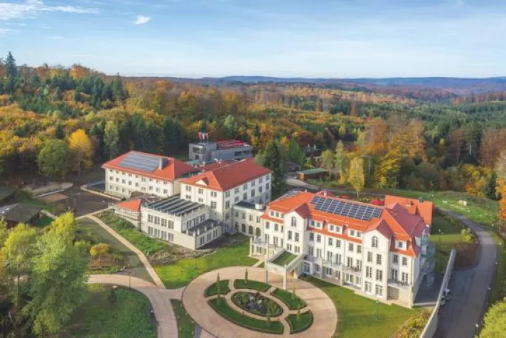 Bild: Feier zur Gesamtfertigstellung des Naturresorts Schindelbruch in Südharz