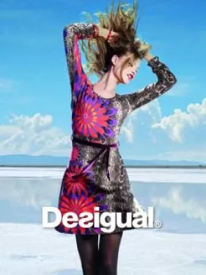 Bild: Desigual präsentiert seine Kollektion F/S 2013