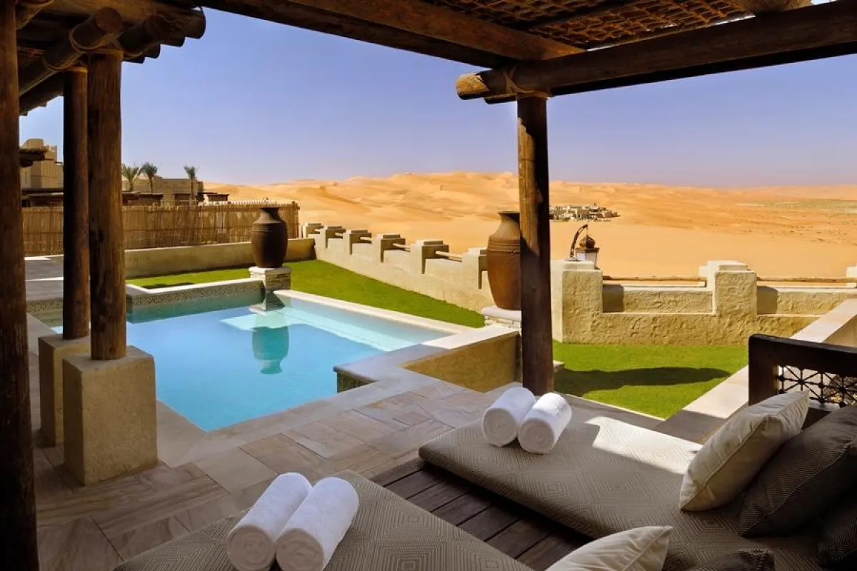 © Qasr Al Sarab Desert Resort by Anantara