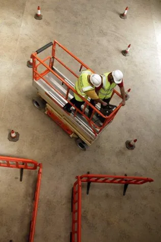 Arbeitsbühnen-Schein neu geregelt Bild: Arbeitsbühnen-Schein neu geregelt