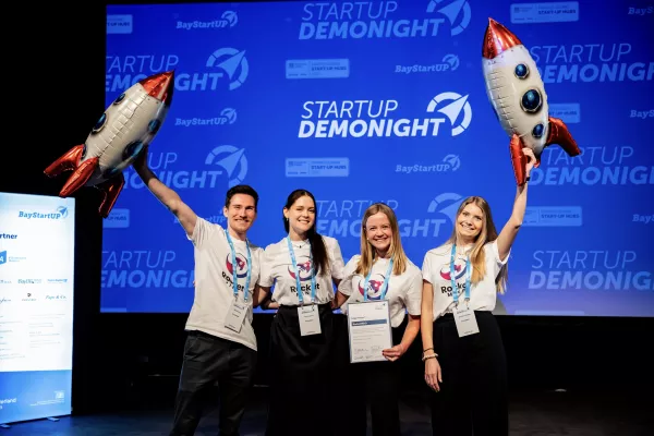 Bild: Im Raketentempo zum Sieg: Regensburger Start-up RocketMind überzeugt beim Businessplan Wettbewerb Nordbayern